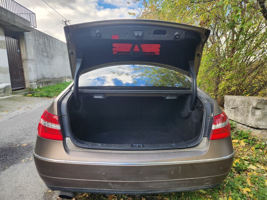 Mercedes Benz E class