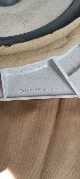 Динаміки Toyota Hilux