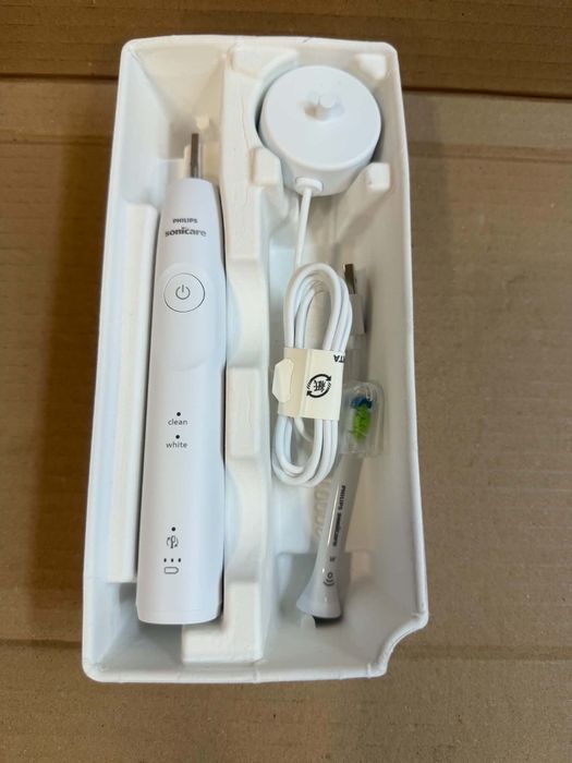 Biała szczoteczka soniczna Philips Sonicare 5500