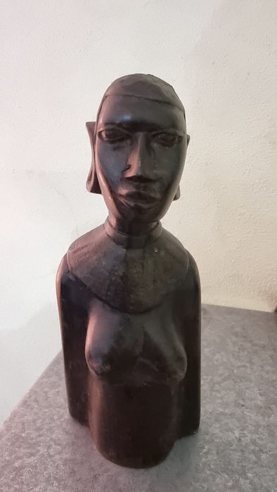 Esculturas Africanas em madeira