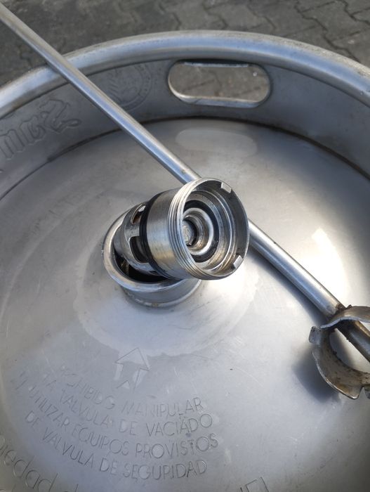 Cuba inox 50 litros com torneira e chave de aperto em aço inoxidável