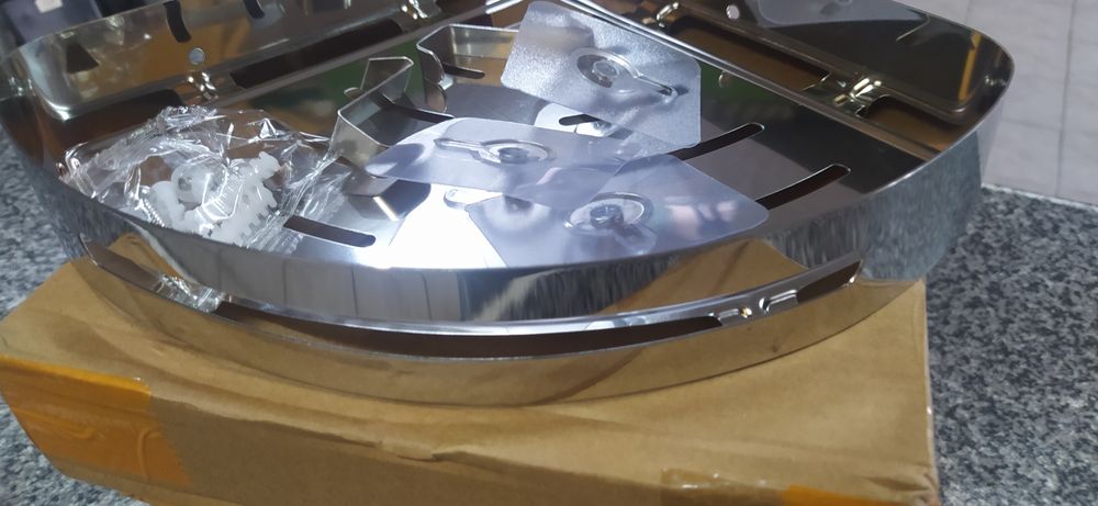 Prateleiras casa de banho