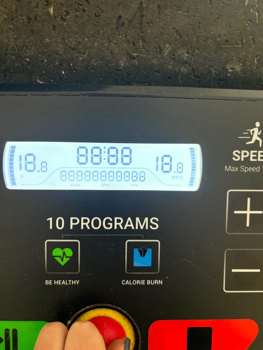 Passadeira com poucos Km