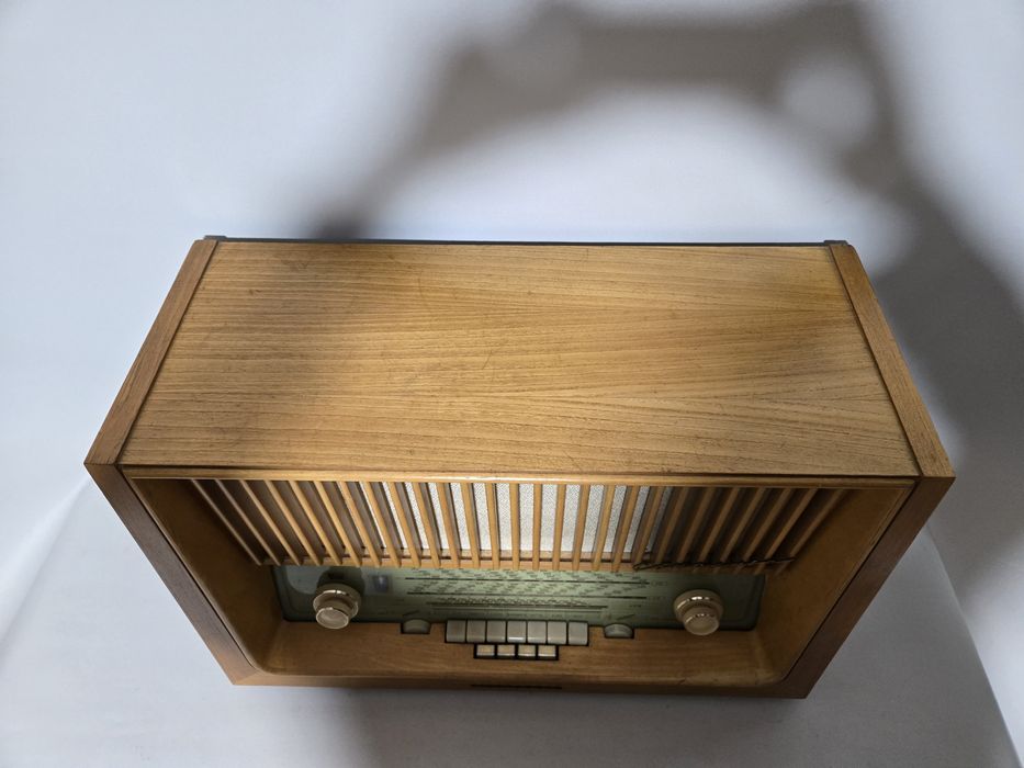 Rádio antigo reparado Telefunken