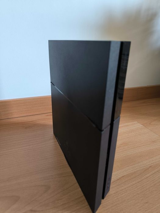 PS4 500GB Averiada