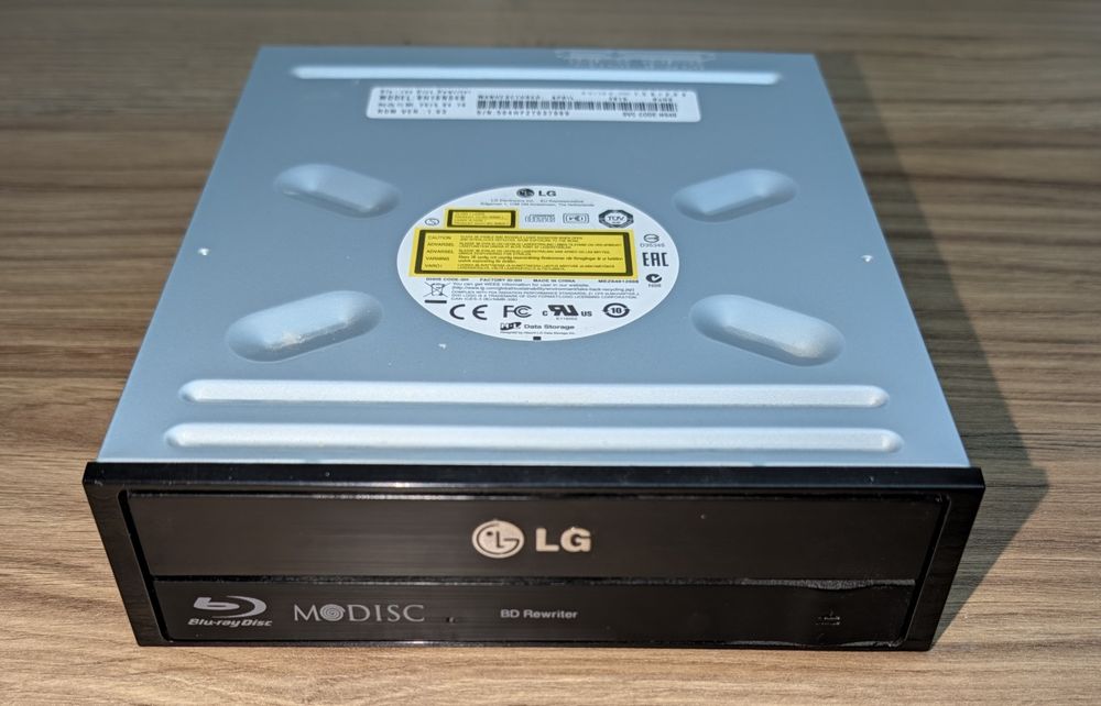 Nagrywarka  LG Blu-ray BH16NS40