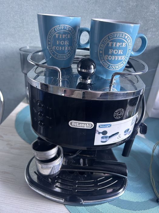 Продам кофемашину в отличном состоянии