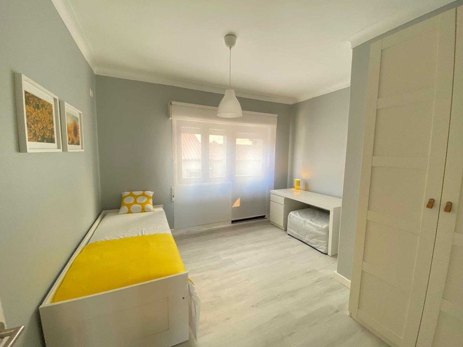 Quartos para Estudantes | Casa Remodelada com Terraço | Campus Asprela