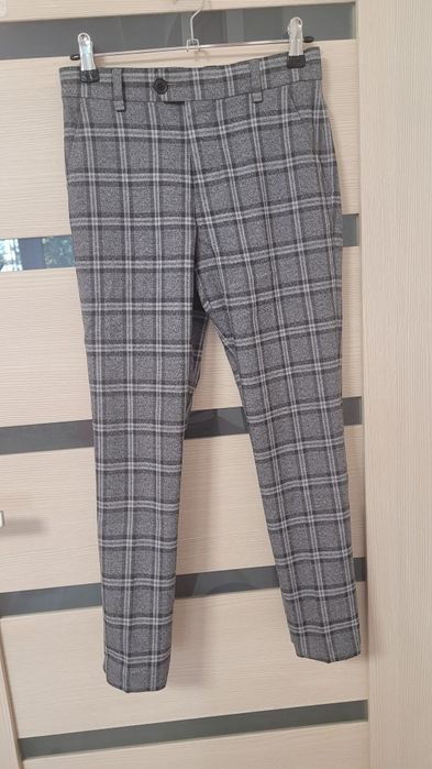 Продам брюки для девочки