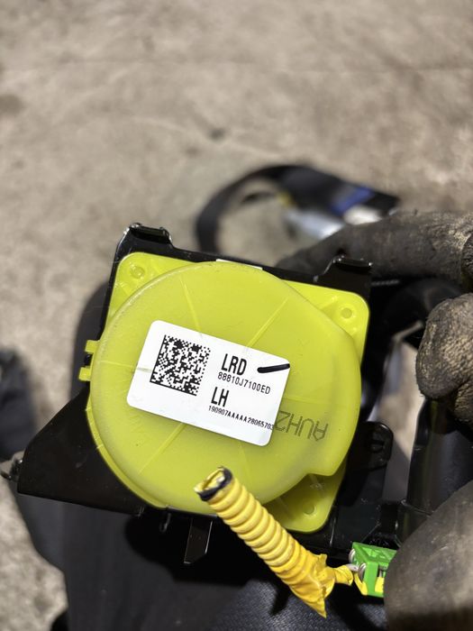 Kia Ceed III pasy bezpieczenstwa przód tył przednie tylne komplet
