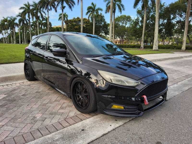 2016 Ford Focus ST
