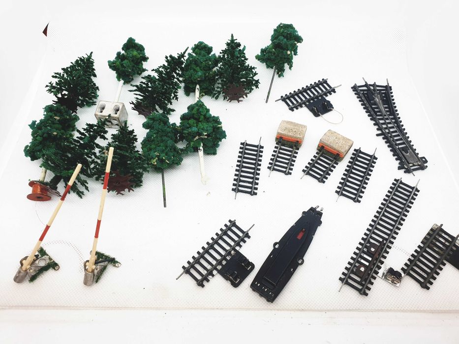 Zestaw elementów do modelarstwa kolejowego Skala HO