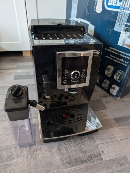 DeLonghi Cappuccino Ecam 23.460.b
