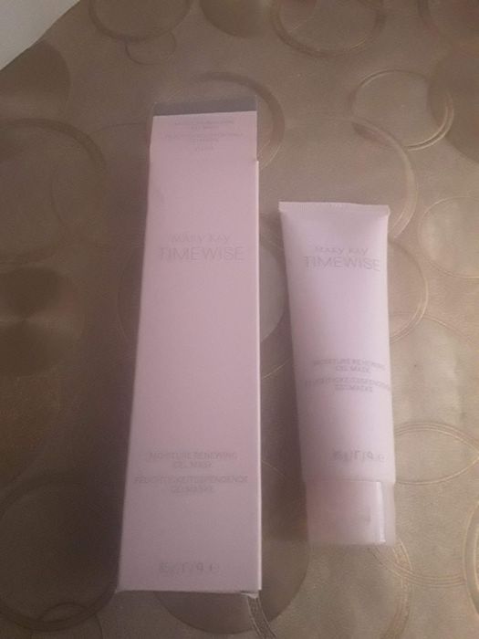 Odżywczo-nawilzajaca maseczka żelowa