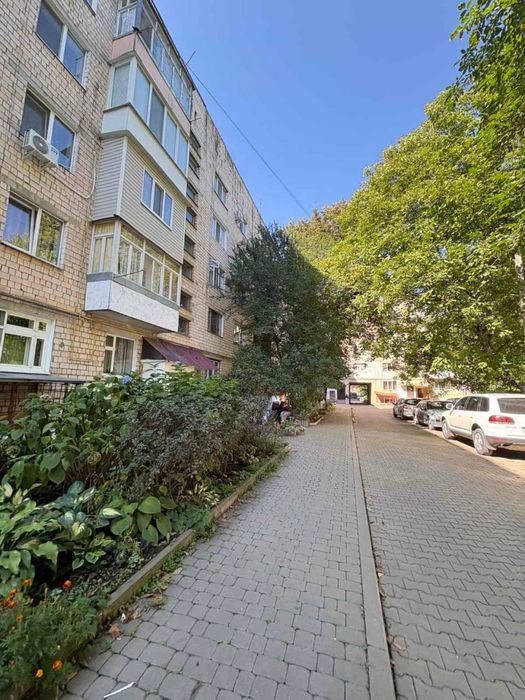 Продається 2 к Чешка