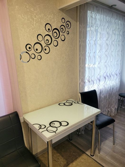 Квартира-студия ЛЮКС в ЦЕНТРЕ  города посуточно