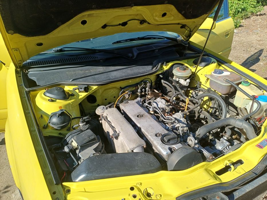 Автомобіль Ауді А6 С 4