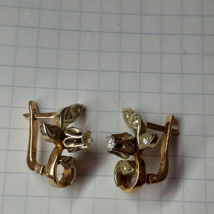 Сережки з діамантами бриллиант Смоленский