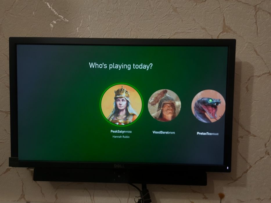 Продам xbox  в робочому стані 1 тр