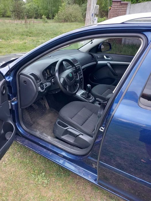Продам авто skoda