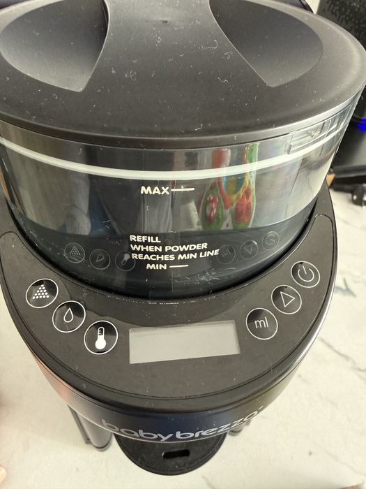 Máquina Baby Brezza Formula Pro Advanced – Excelente Estado