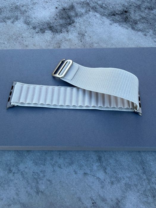 Bracelete Alpine Loop para Apple Watch