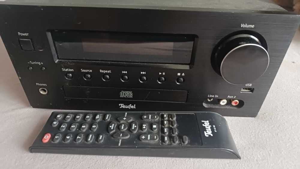 Amplituner audio