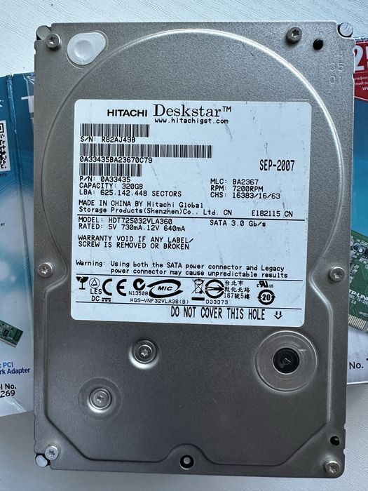 Жесткий диск для компьютера Hitachi Deskstar  320GB