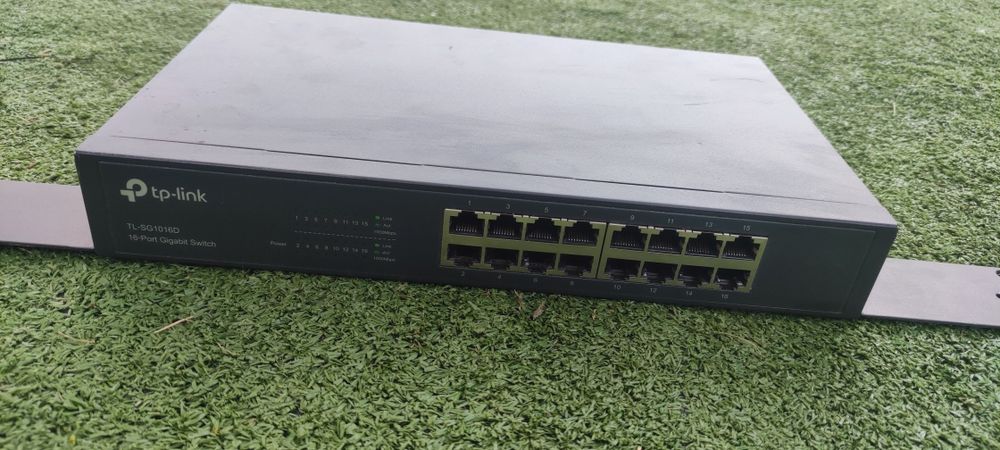 Комутатор TP-Link tl-sg1016d гігабітний