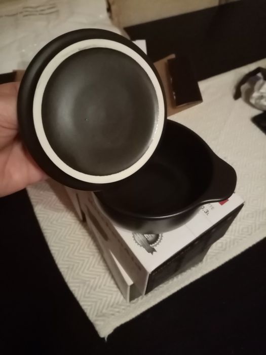 Conjunto de 4 mini cocotte, cor preto da Kitchen Aid