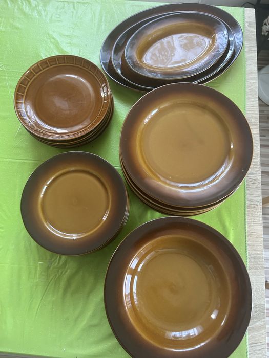 Komplet talerzy z PRL