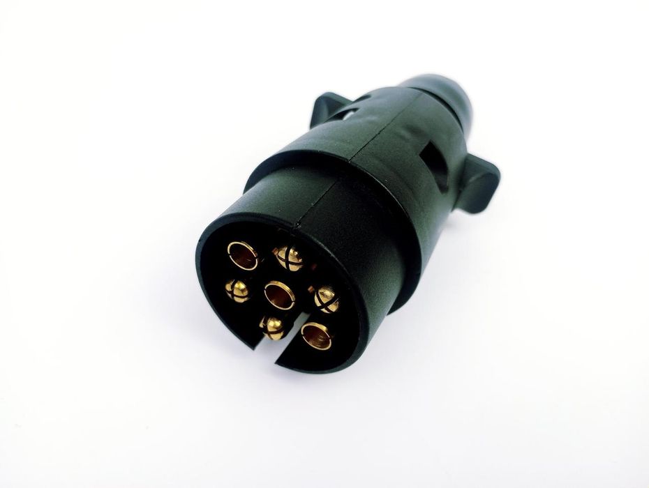 Вилка (розетка) для прицепа 7 контактов