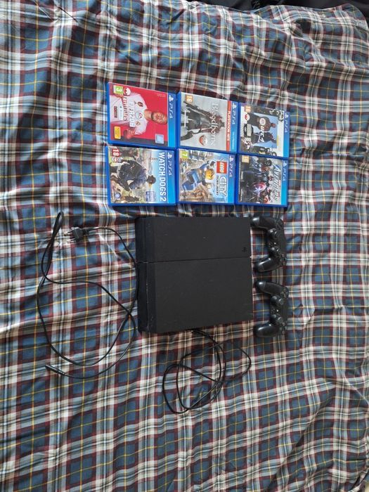 PlayStation 4 (1 TB)