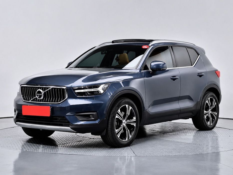 Volvo XC 40 Full Opcja | Panorama | Kamera 360 | LED | Serwisowany w ASO