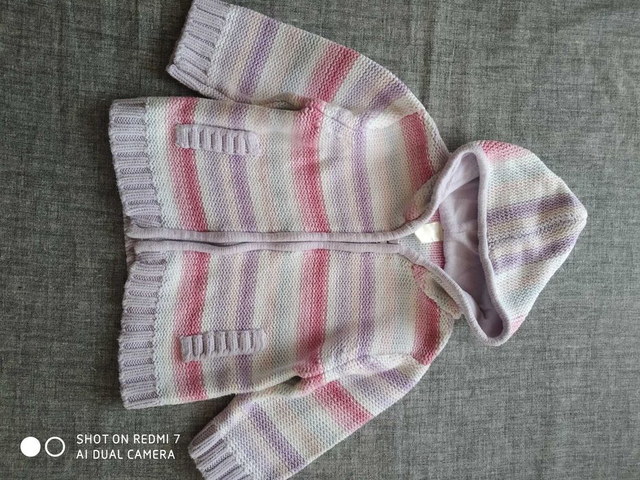 Sweterek niemowlęcy dla dziewczynki rozm 68-74cm[6-9mies]