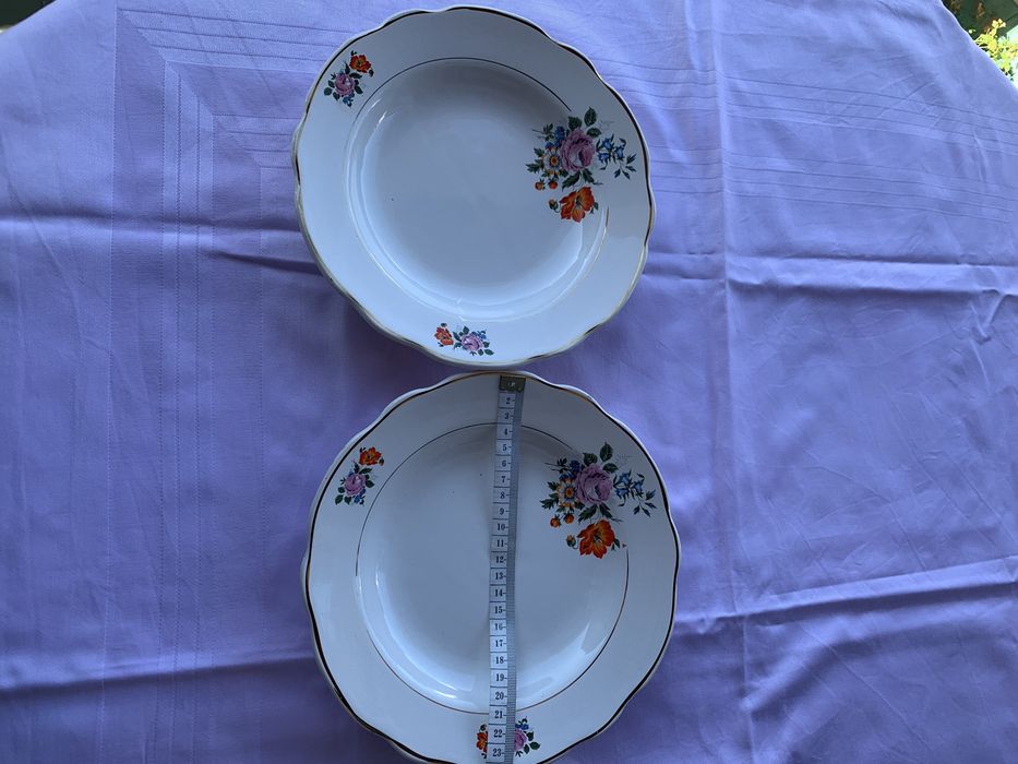 2 pratos das louças da Pinheira-Aveiro