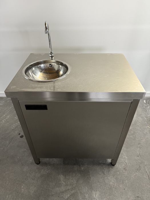 Escaparate com banca / pio