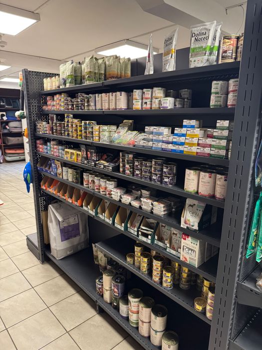 Стелажі металеві