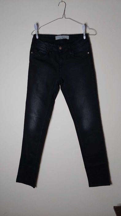 Długie czarne spodnie M/38 JEANS