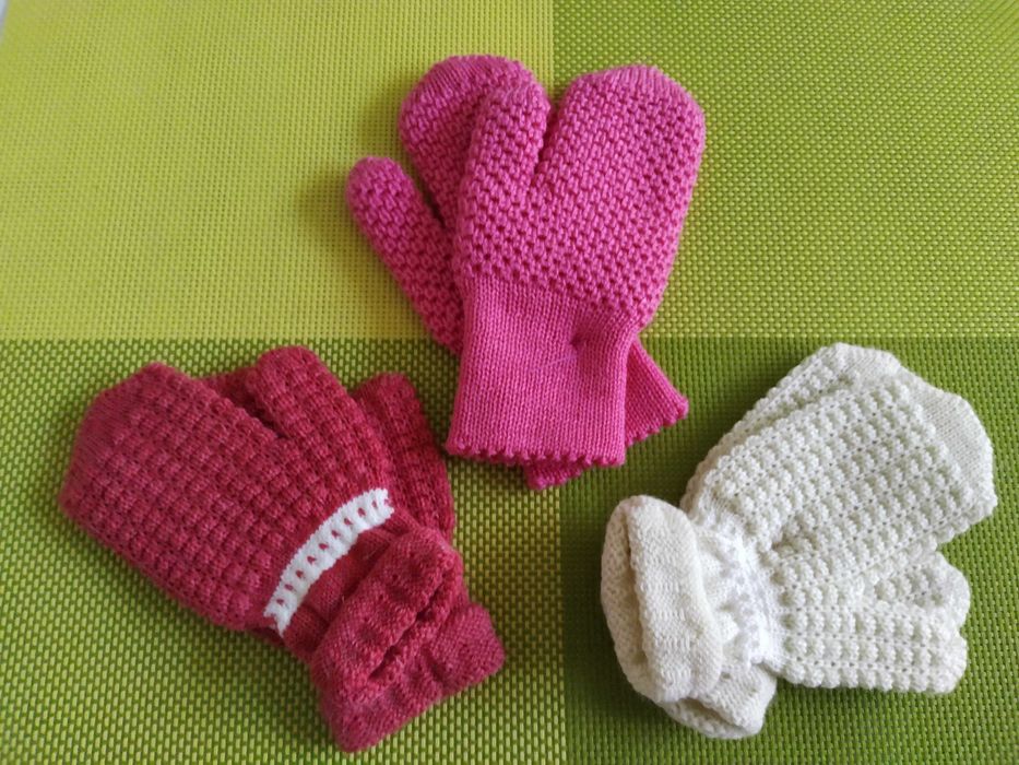 Продам варежки детские.