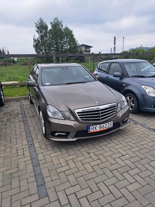 Mercedes-Benz Klasa E Piękny W212 polski salon !!! Niski przebieg !!!