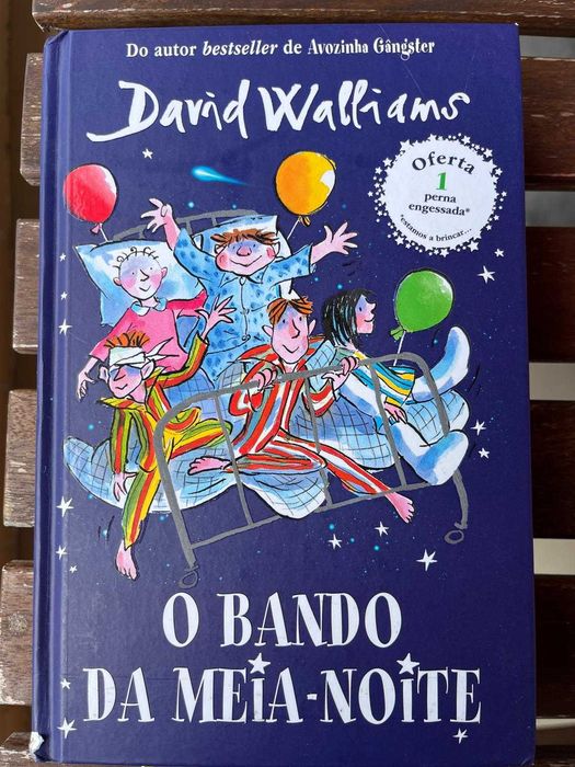 Livros juvenis de diversas coleções_Timmy Fiasco, Hilda