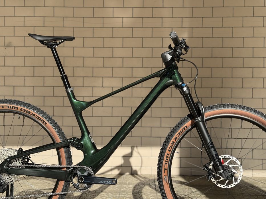 Bicicleta Scott Spark 930 / Carbono