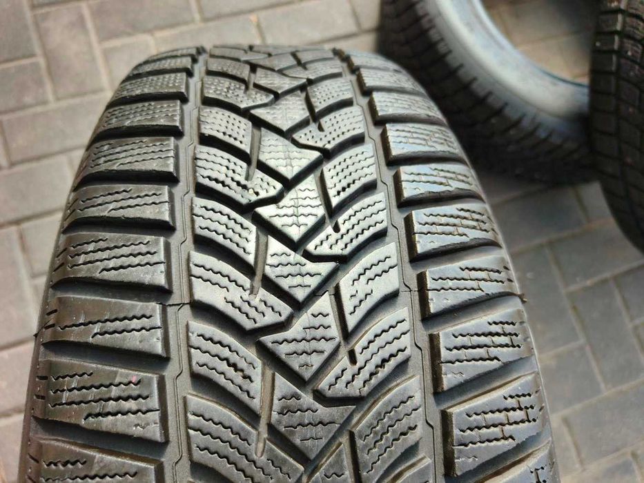 215/65 98H R16 DUNLOP Winter Sport 5 SUV 8mm 2024r Zimowe Opony 4szt Ładne