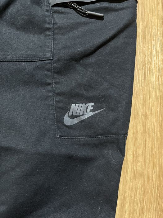 Карго штани Nike Tech чорні розмір 30(S)