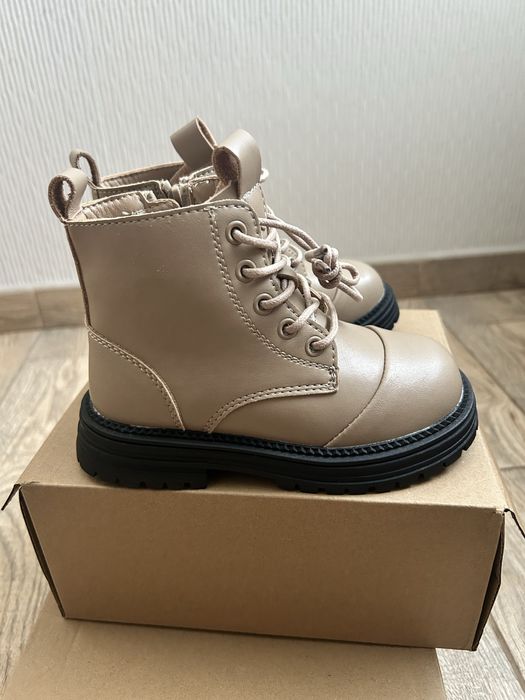 Зимові черевички від Clibee