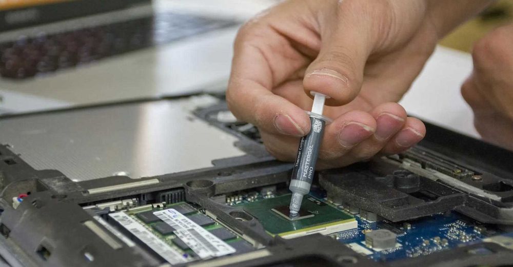 Serwis laptopów i komputerów. Dojazd do klienta. Naprawa, diagnostyka, modernizacja i czyszczenie sprzętu.