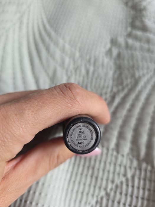 Pomadka mac matte 631