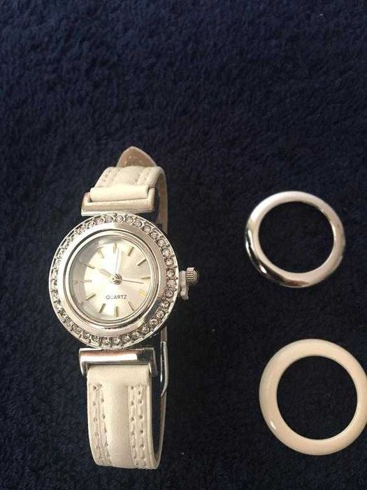 Годинник жіночий