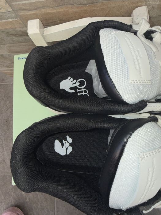 Sapatilhas off white tam 43